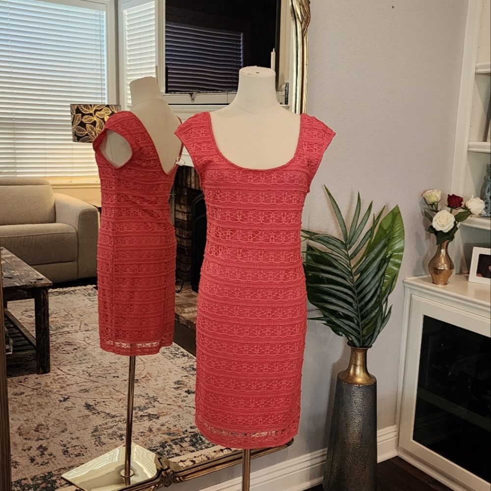 BCBGeneration lace overlay dress. Color: Mango. Size Small